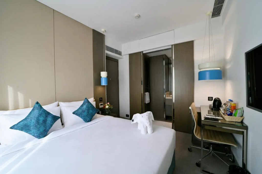Nx Hotel