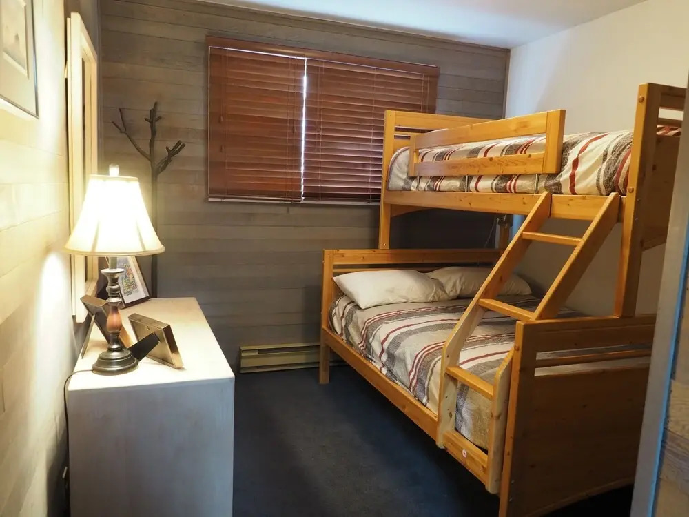 Holiday Hide Away 1