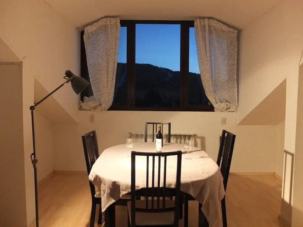 Mtn View Ski Apt - Sleeps4, Petok, 5 Min Ski Lift