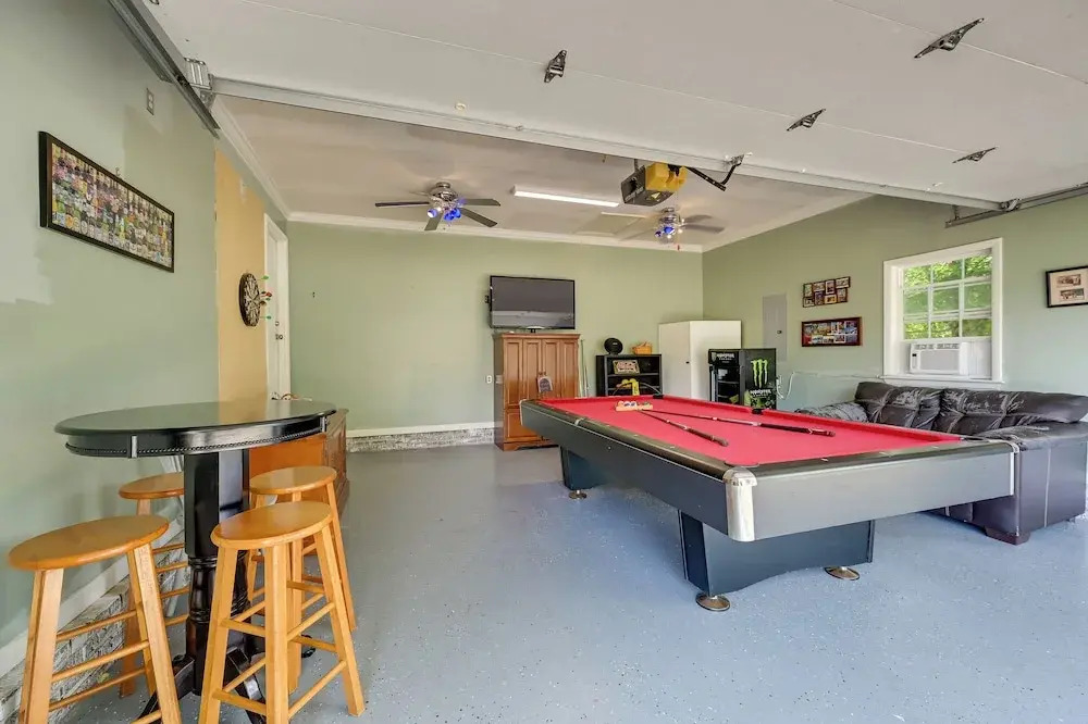 11 Mi to Greensboro: Family Home w/ Hot Tub