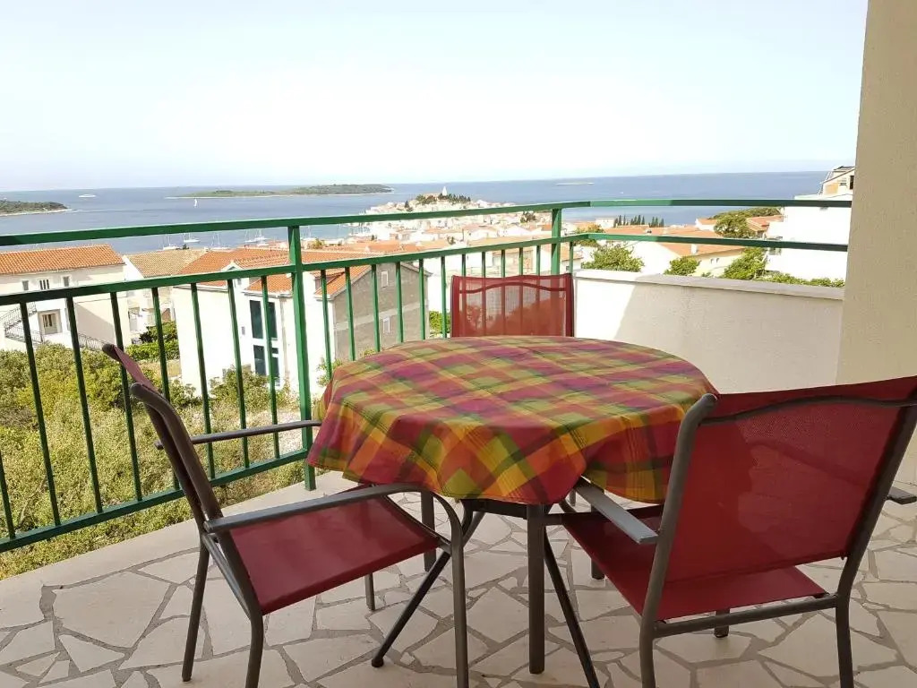 Apartmani Toni Poce