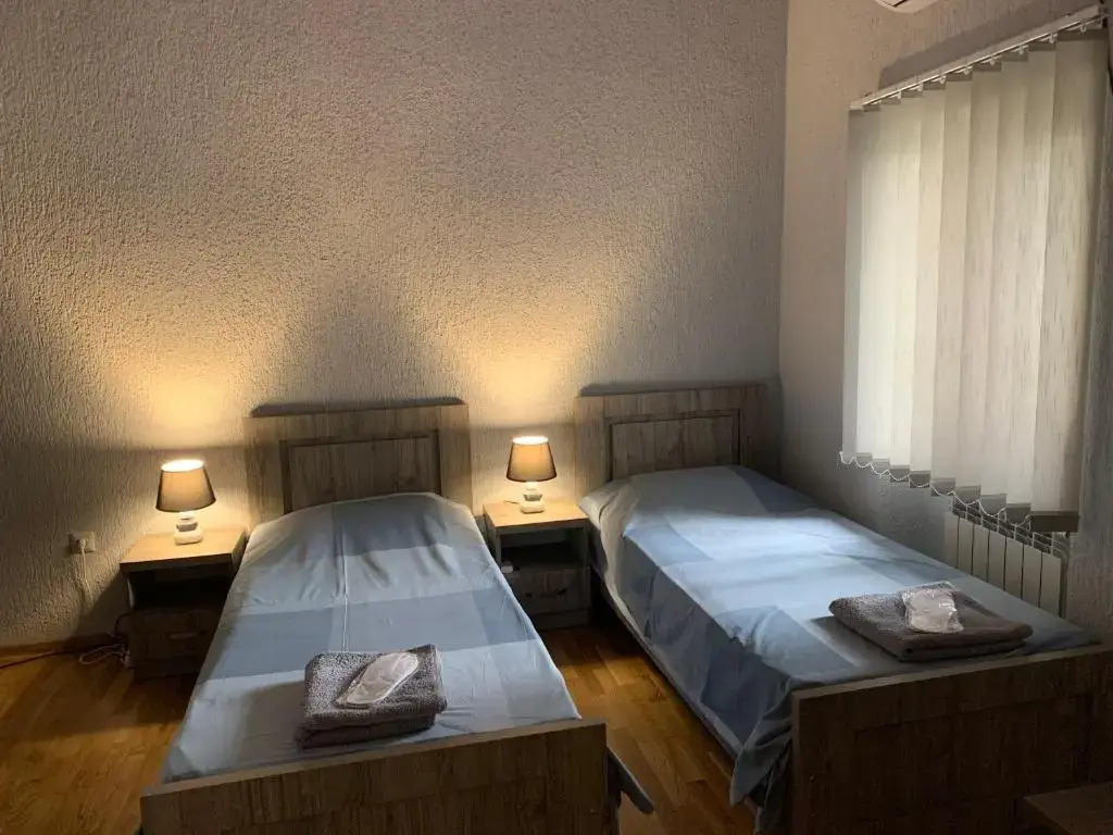 Nickos Hotel