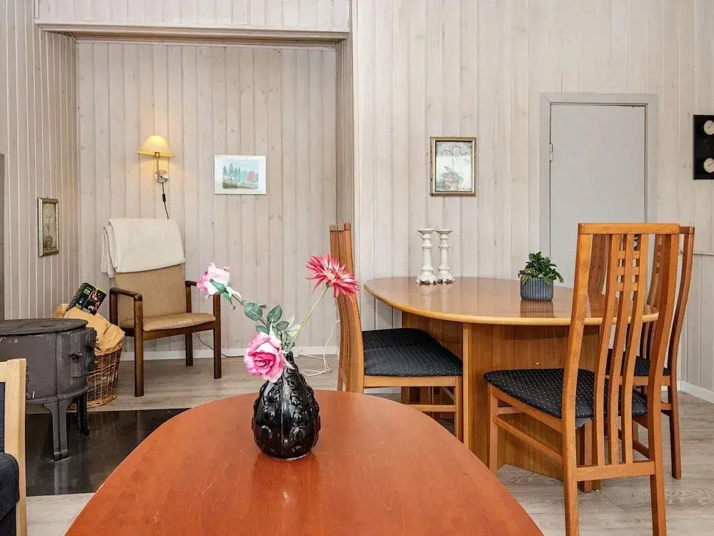 4 Person Holiday Home in Ronde