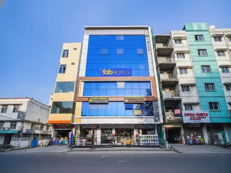 FabHotel Grand Broholic - Nr Hitech City
