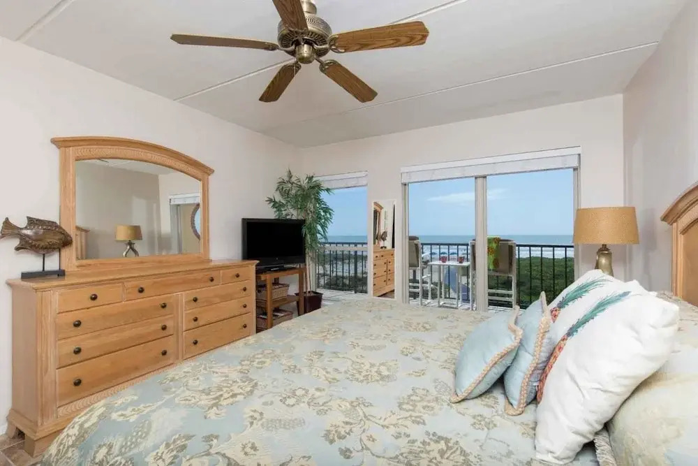 Suntide II Condominium 206
