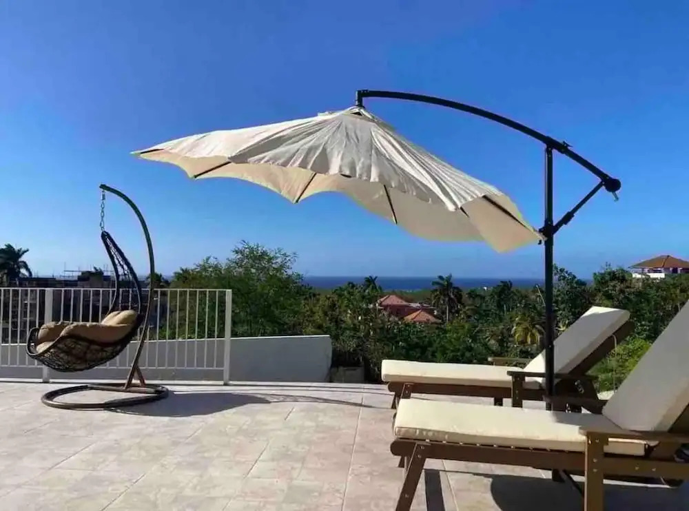 Charming Sea View Town House Chef Driver Optional