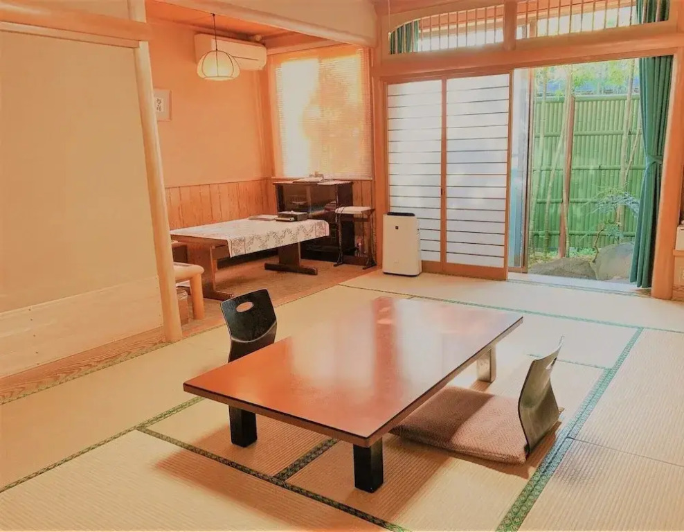 KOUBOUNOYU IKONASOU