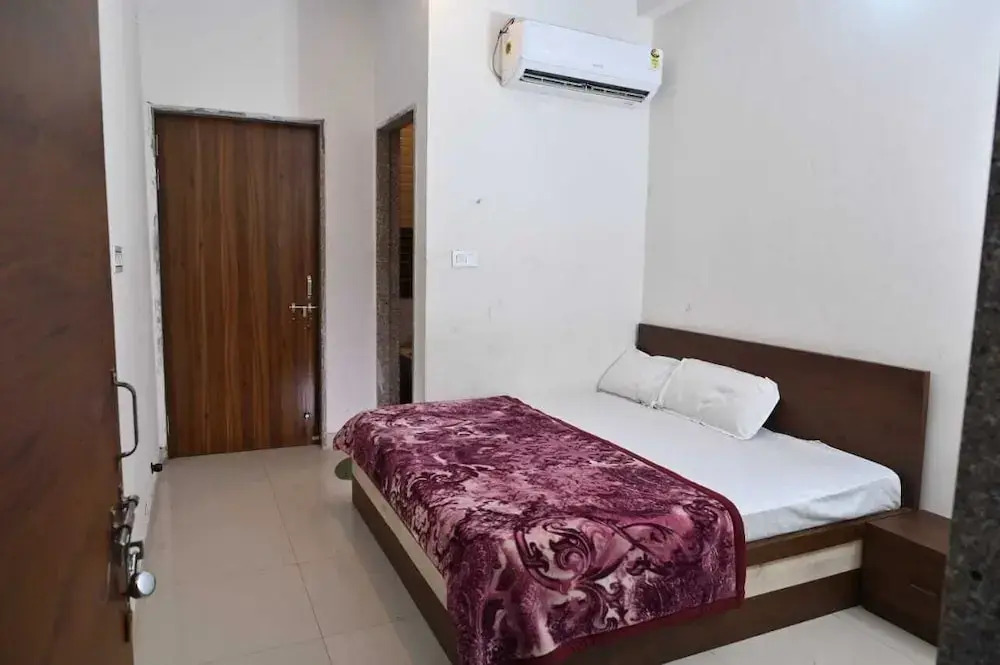 Hotel Raj Palace & Restaurant