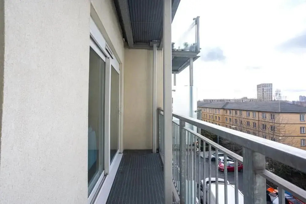 Excellent 2-bed Apartment in Colindale, London
