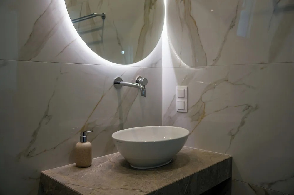 Corfelia Seaview Suites