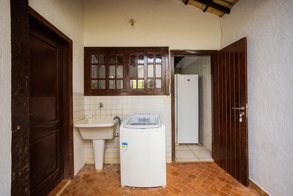 Casa Duplex Em Manguinhos Com Piscina | E 266