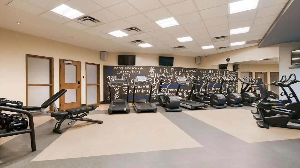Best Western Plus Sawridge Suites