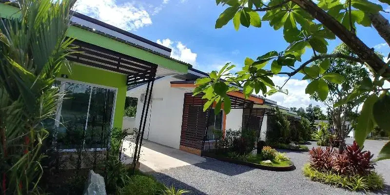 โรงแรม ทิพย์บุรี ริเวอร์ไซค์