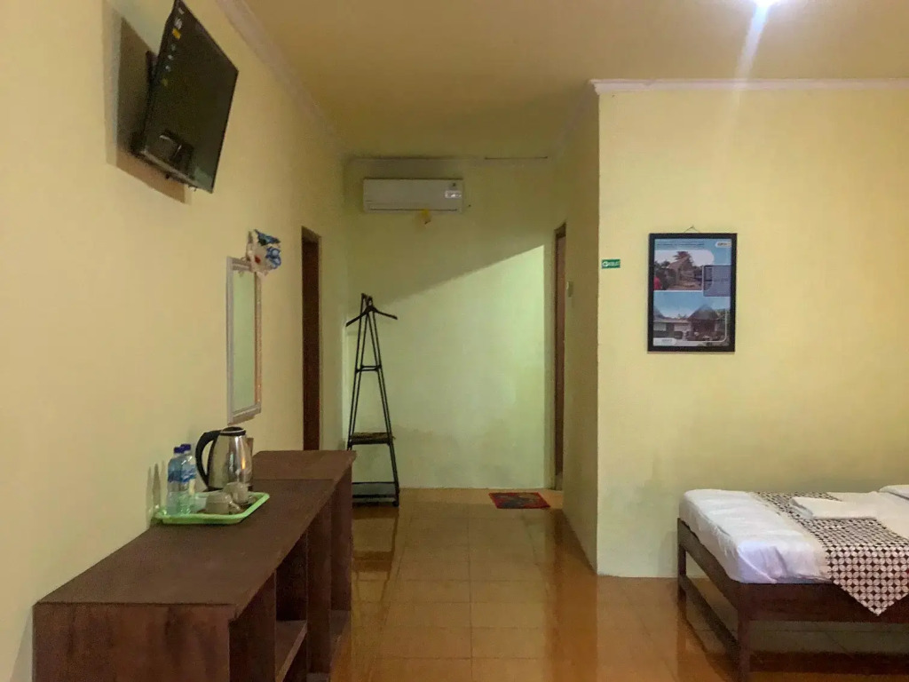 Omah Ngasinan Syariah at Desa Wisata Kembanglimus