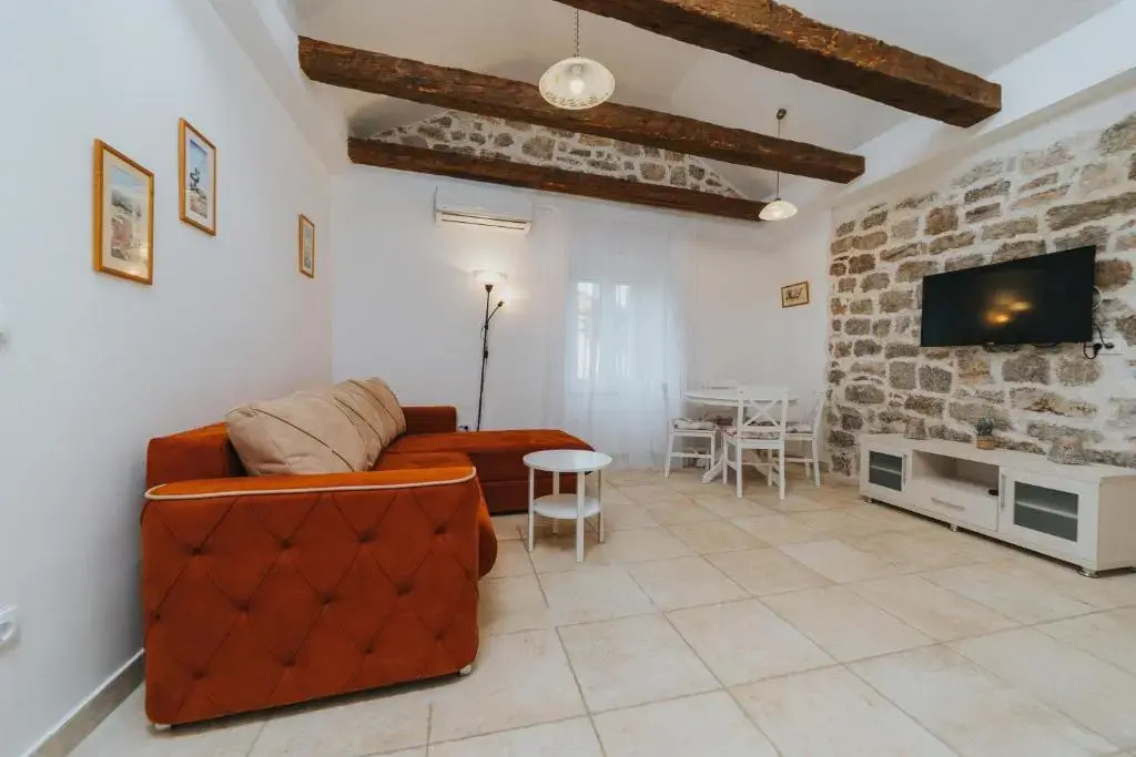 Apartments Trifunovic Old Town
