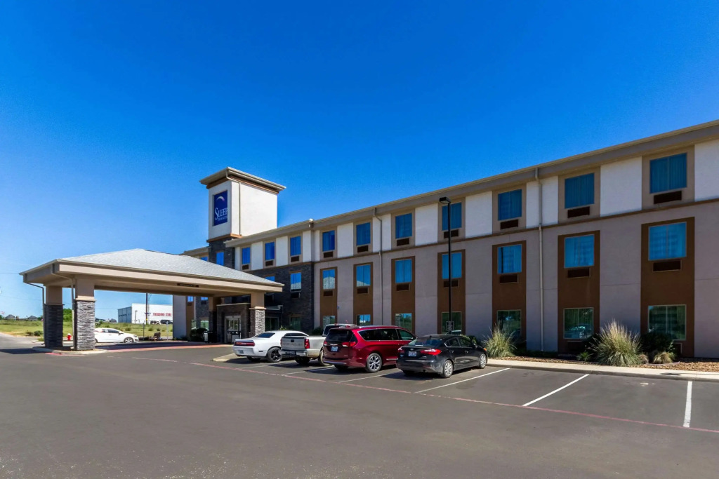 Sleep Inn & Suites