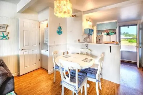 Sandy Days Condo in Ocean Shores