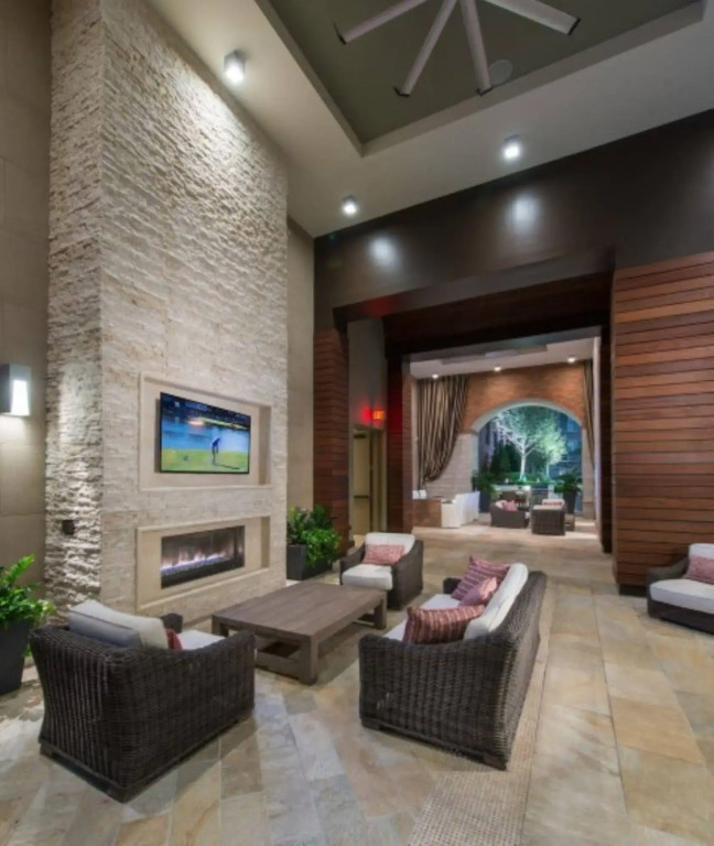 Global Luxury Suites at Cambridge Park