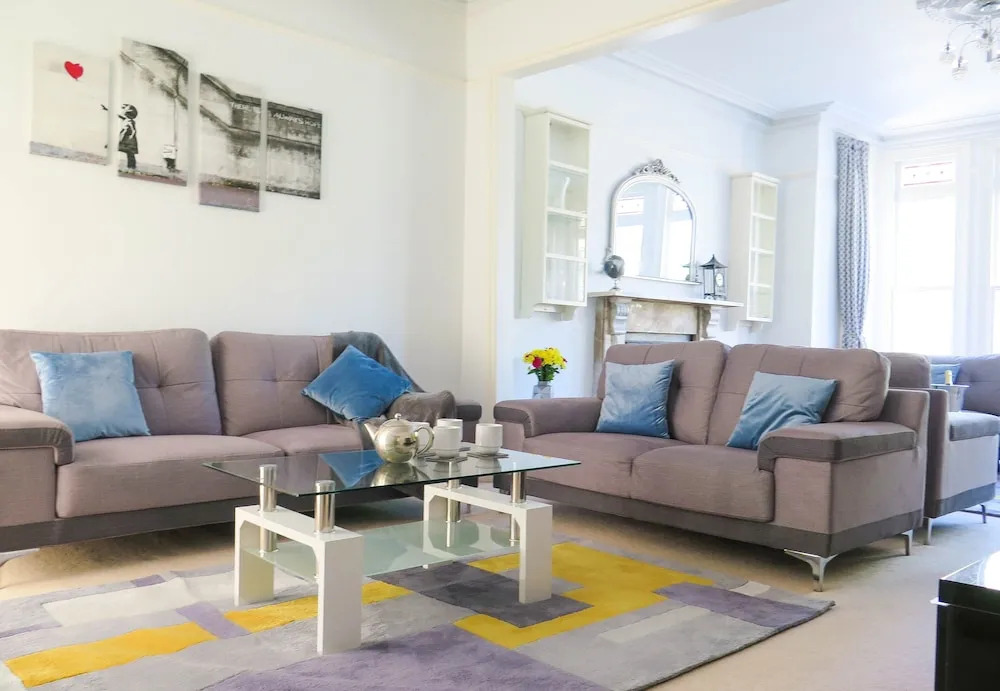 Broad Park Villa - 4 Bed-Sleeps 8-TJS4BPV