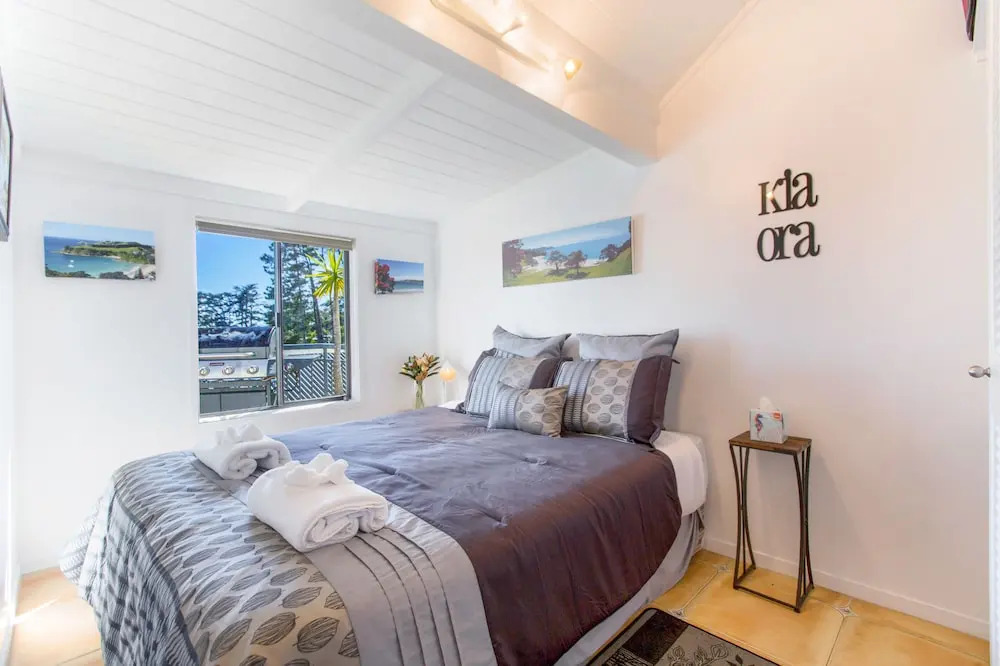 Villa Topaz at Palm Beach by Waiheke Unlimited