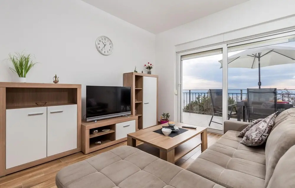 Awesome Apartment in Bregi With Wifi and 3 Bedrooms