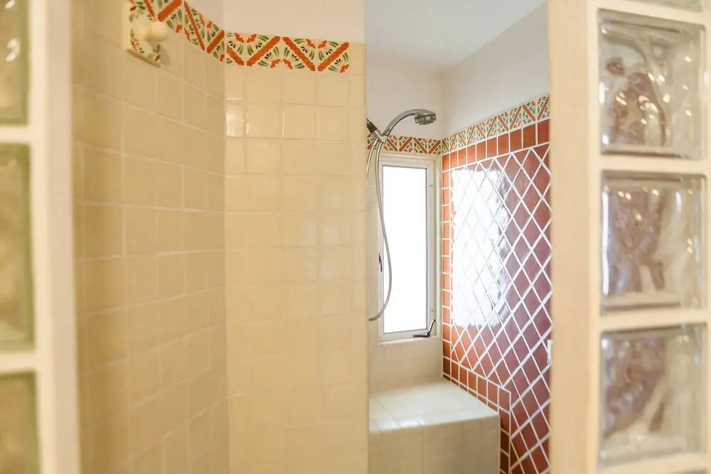 Las Mananitas C204 3 BR by Casago
