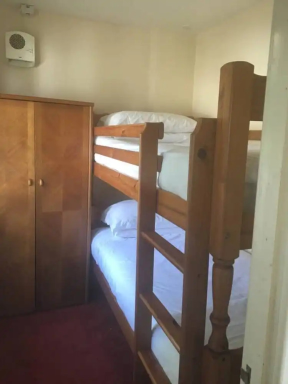 2 Bedroom Chalet - Praa Sands, Cornwall