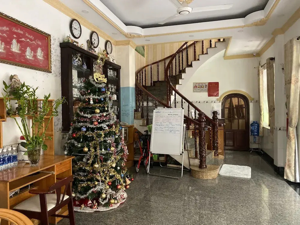 California Guest House