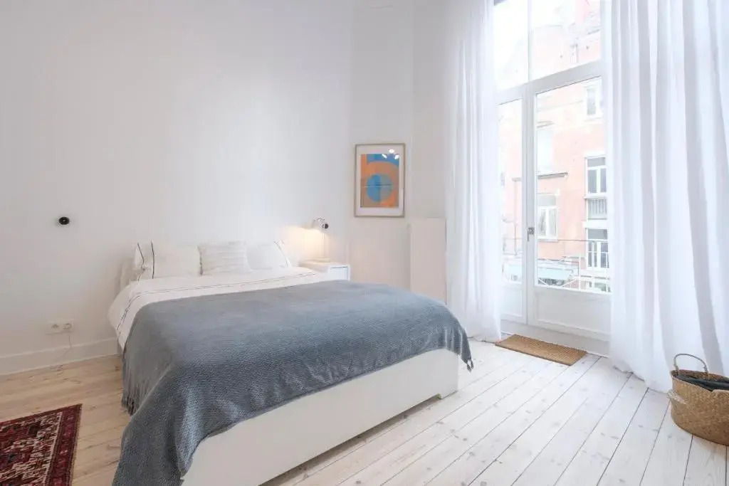 Cosy and Modern 2 bedrooms flat near Châtelain and Brugmann