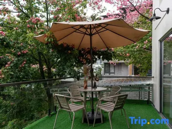 Yunmeng Xiangshe Homestay (Libo Xiaoqikong Scenic Area East Gate Ticket Office)