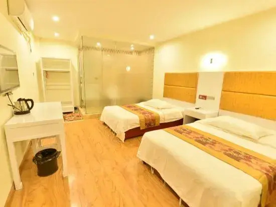Xingui Fashion Hotel (Guilin North Station)