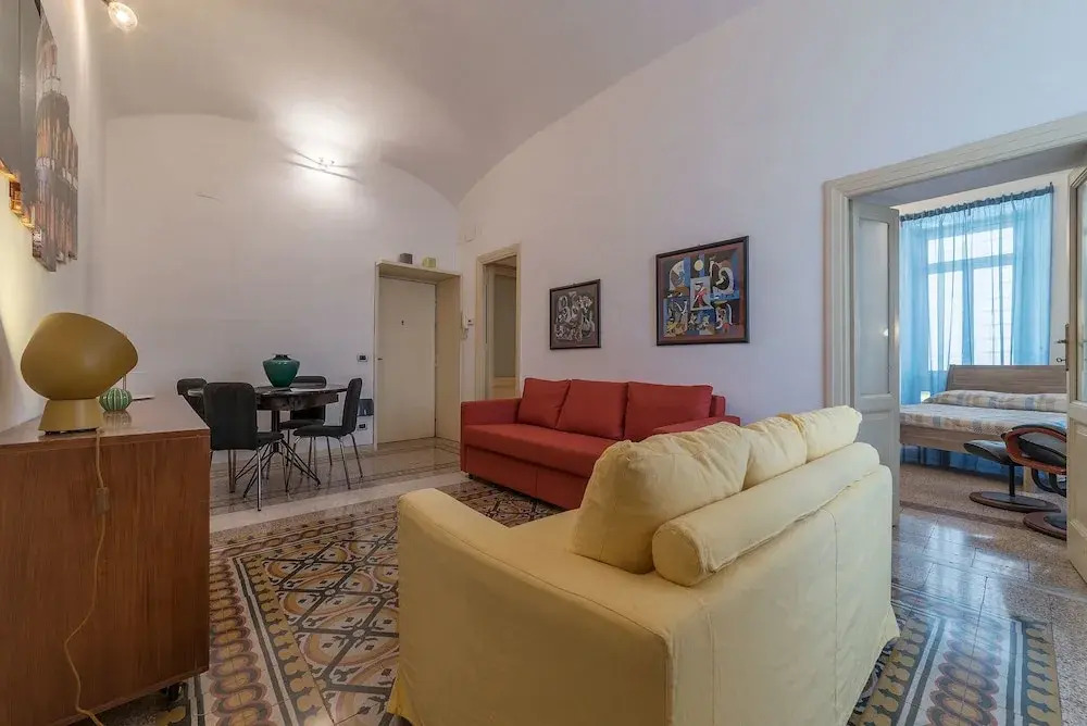 San Giovanni & Colosseo Roomy Flat