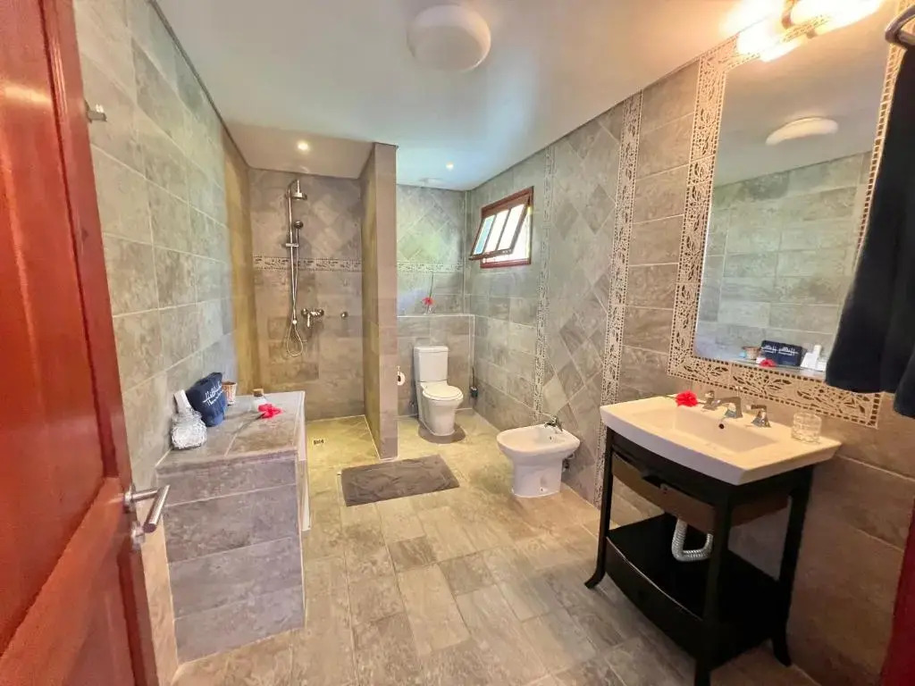 Hilltop Boutique Hotel