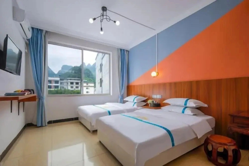 Yangshuo Menai Hotel