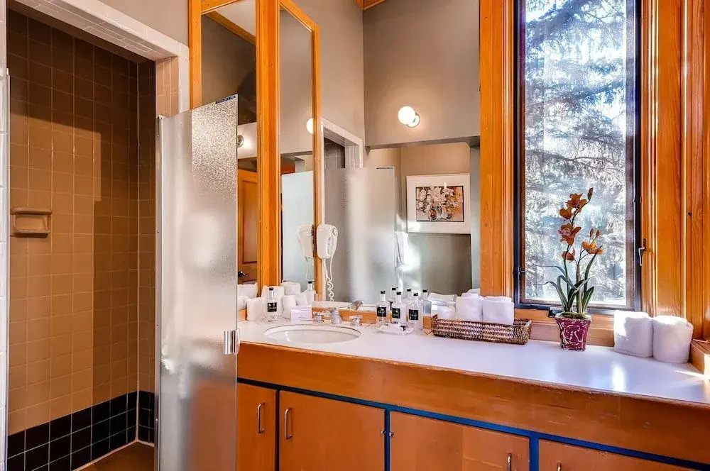 Tennis Townhome 1307