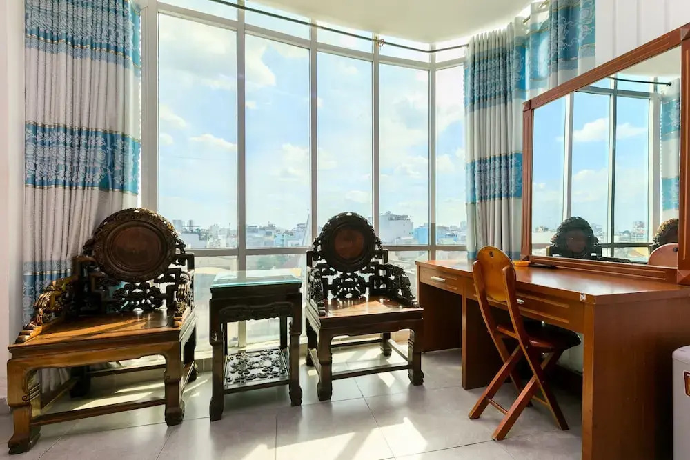 OYO 975 Trung Nam Hotel