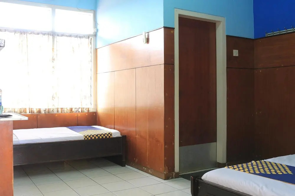 OYO Life 1708 Hotel Budi Famili 1 Syariah