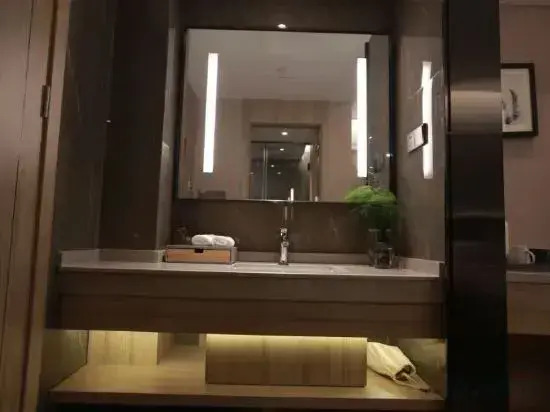 Morning Hotel · Select (Guiyang Baolan Plaza)