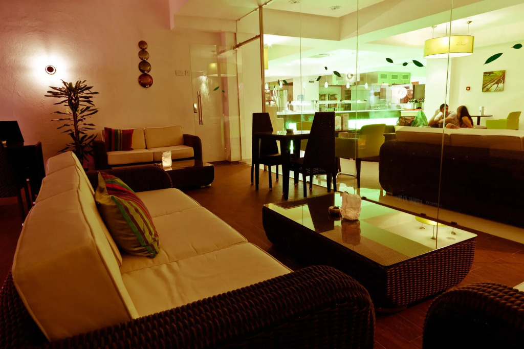 Rocca Nettuno Suites
