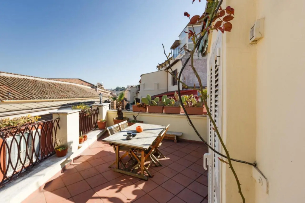 Trevi Charming Penthouse