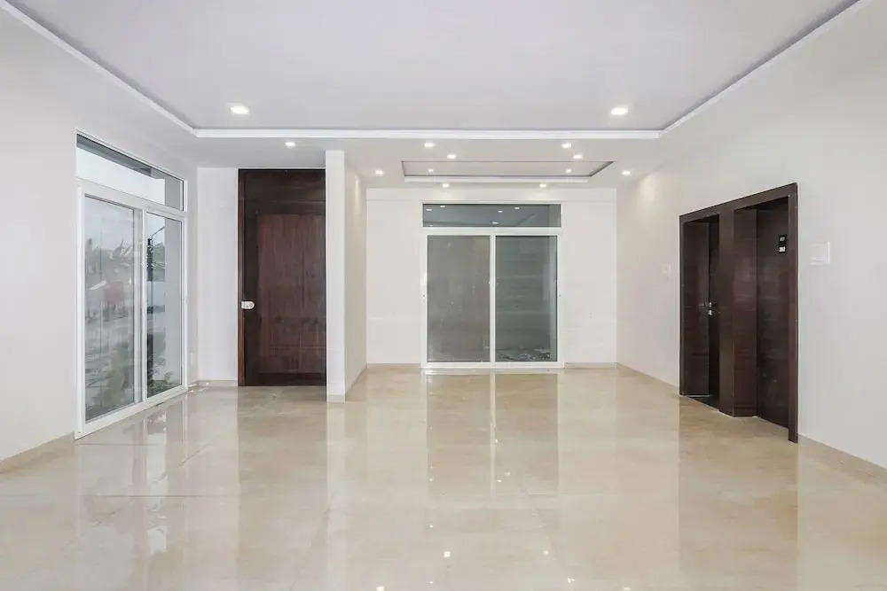 Hotel I Suite 2 By OYO Rooms