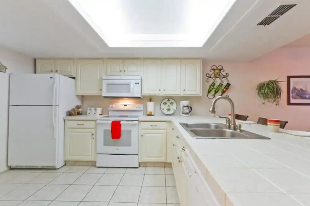 Saida II Condominium 402