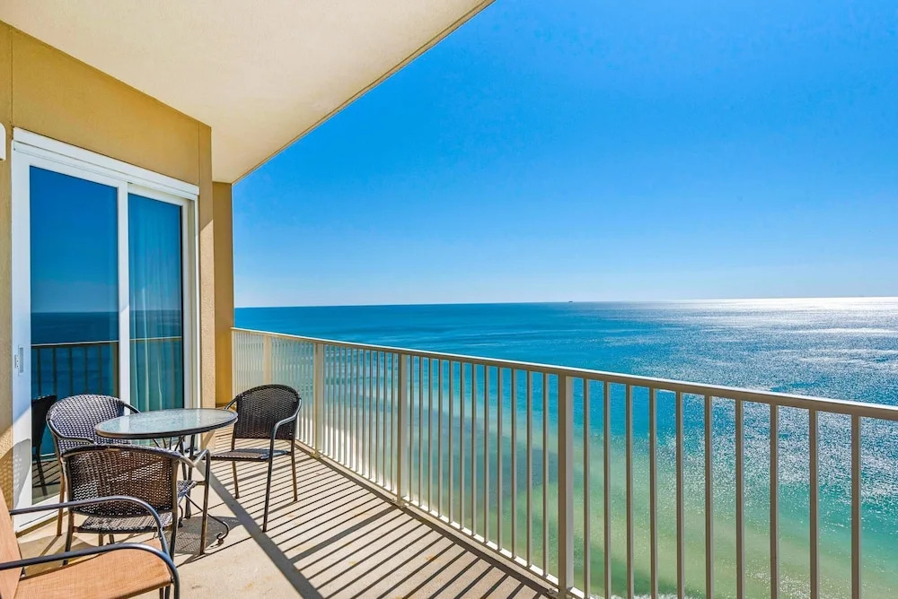 Grandview East 1505