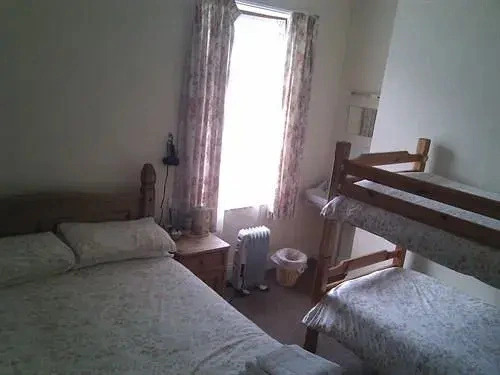 Oakdene Guesthouse