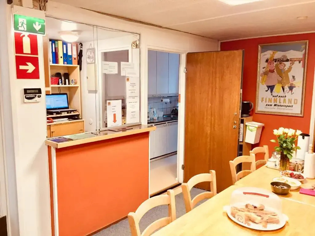 Matkakoti Patria Hostel - single & double rooms