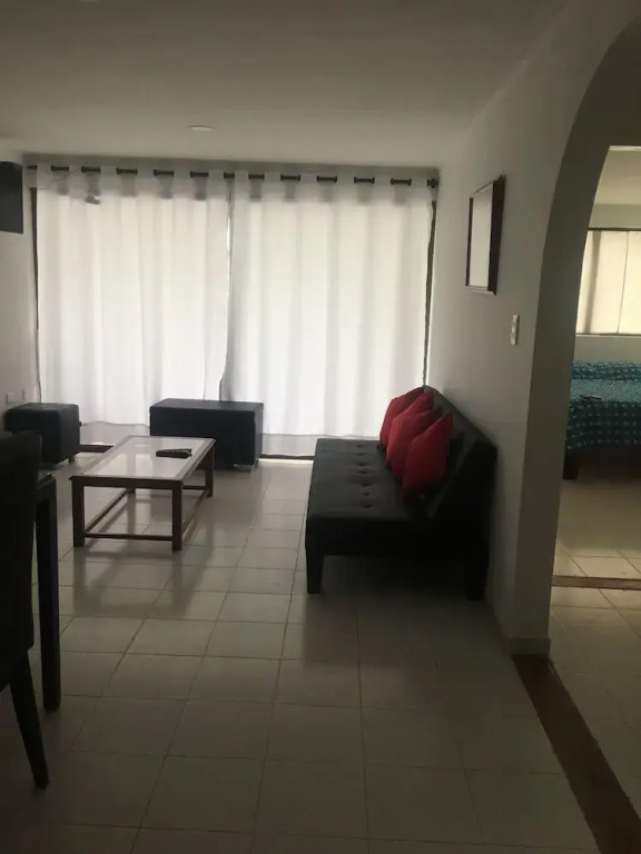 Apartment in Cartagena Beachfront 2cr10 per day Air Conditioning and Wifi