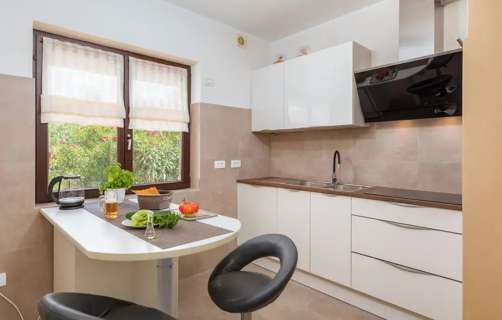 Gorgeous Home In Pula