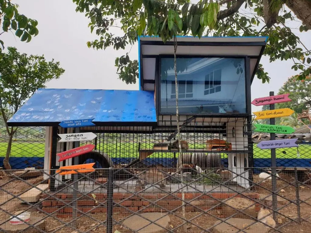 Aries Biru Hotel & Villa