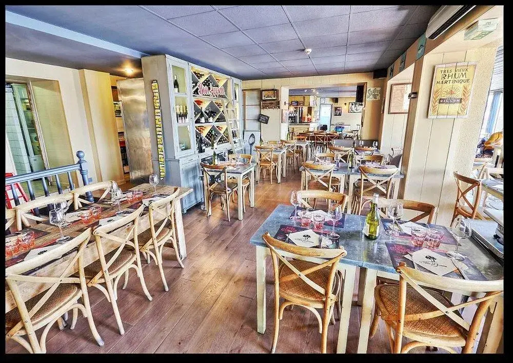 La Table De Jeanne - Hôtel & Restaurant
