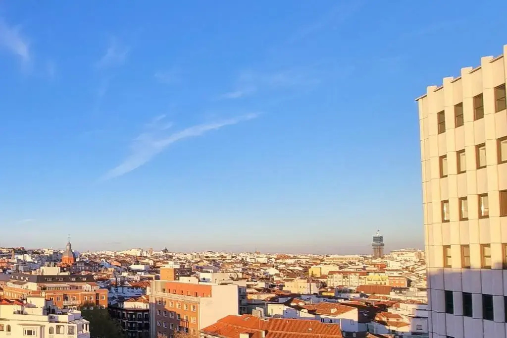 Plaza España & Gran Via 2BD 1BTH
